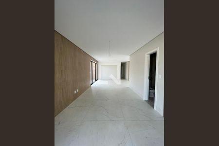 Casa à venda com 4 quartos, 250m² em Jaraguá, Belo Horizonte