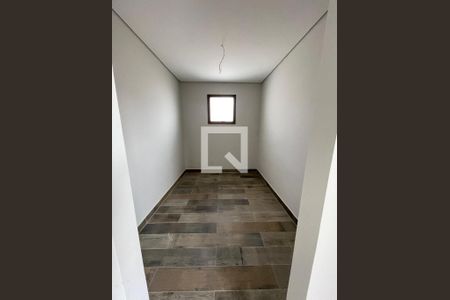 Casa à venda com 4 quartos, 250m² em Jaraguá, Belo Horizonte