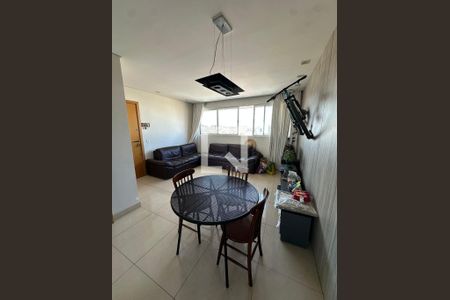 Casa à venda com 3 quartos, 82m² em Santa Rosa, Belo Horizonte