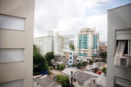 Quarto 1 Vista de apartamento para alugar com 2 quartos, 75m² em Menino Deus, Porto Alegre