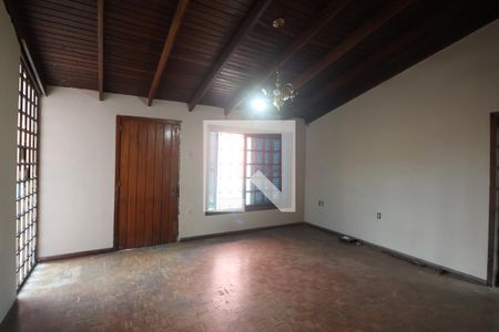 Sala de casa à venda com 2 quartos, 97m² em Fátima, Canoas