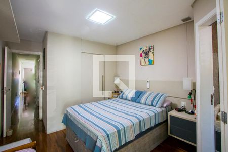 Quarto 1 - Suíte de casa à venda com 3 quartos, 150m² em Vila Scarpelli, Santo André