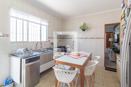 Cozinha  de casa à venda com 3 quartos, 167m² em Parque Boturussu, São Paulo