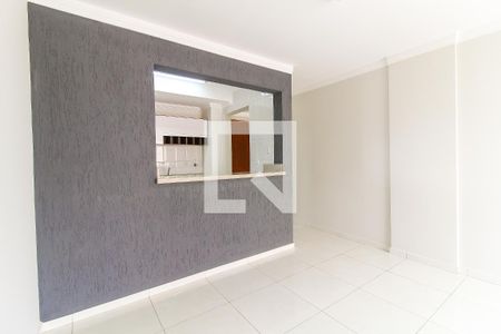 Sala de apartamento para alugar com 3 quartos, 67m² em Vila Carmosina, São Paulo