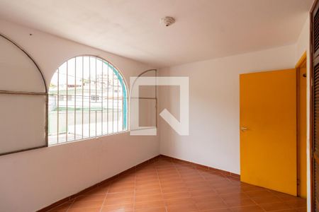 Quarto 1 de casa para alugar com 3 quartos, 244m² em Jaguaré, São Paulo