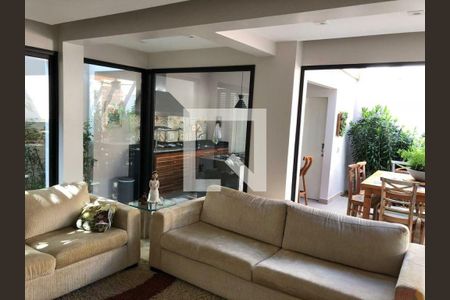 Casa à venda com 4 quartos, 340m² em Vila Albertina, São Paulo