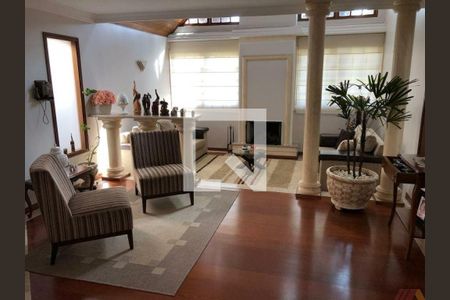 Casa à venda com 4 quartos, 340m² em Vila Albertina, São Paulo
