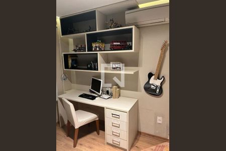 Apartamento à venda com 4 quartos, 260m² em Santa Teresinha, São Paulo