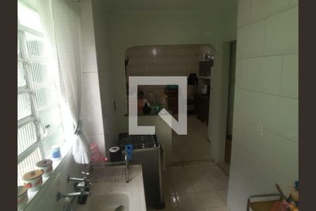 Casa à venda com 6 quartos, 260m² em Penha de França, São Paulo