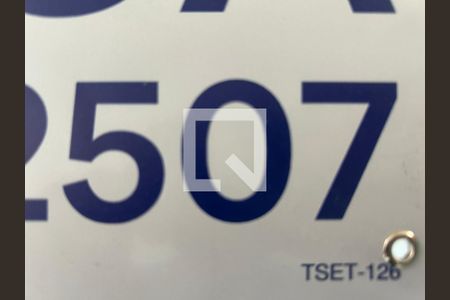 Placa - Código de apartamento para alugar com 2 quartos, 50m² em Campina, São Leopoldo