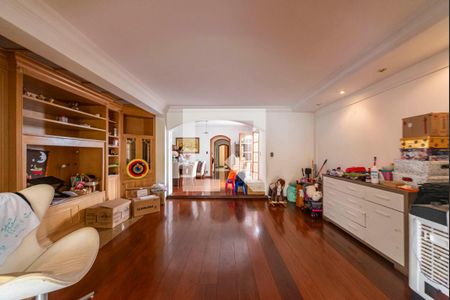 Sala 2 de casa para alugar com 4 quartos, 540m² em Vila Alice, Santo André