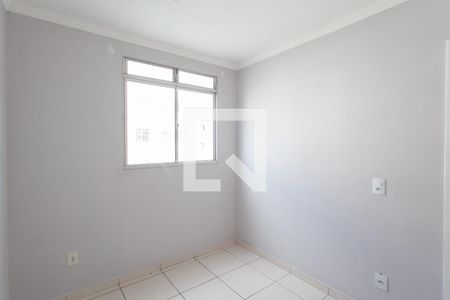Quarto 2 de apartamento para alugar com 2 quartos, 52m² em São João Batista, Belo Horizonte