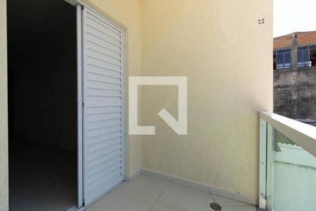 Sacada da Suíte 1 de casa para alugar com 2 quartos, 90m² em Jardim Três Marias, São Paulo