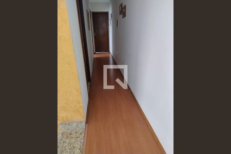 Corredor de casa para alugar com 4 quartos, 280m² em Jardim Pedro José Nunes, São Paulo