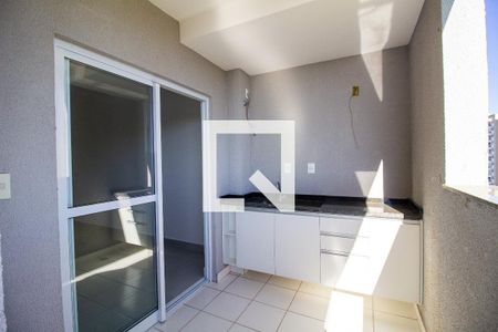 Apartamento para alugar com 3 quartos, 98m² em Jardim Emília, São Paulo