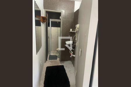 Banheiro de kitnet/studio para alugar com 1 quarto, 34m² em Lagoa da Conceição, Florianópolis