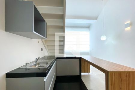 Cozinha de apartamento à venda com 1 quarto, 50m² em Carmo, Belo Horizonte