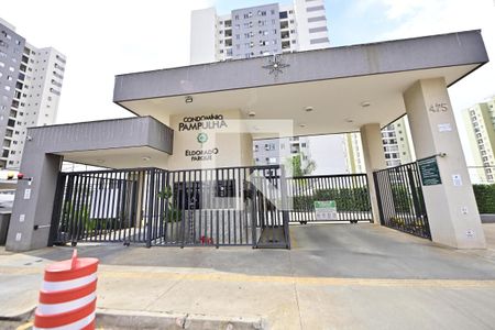 Apartamento para alugar com 2 quartos, 54m² em Parque Oeste Industrial, Goiânia