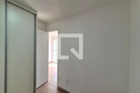 Quarto 1  de apartamento para alugar com 2 quartos, 45m² em Jardim São Vicente, Campinas
