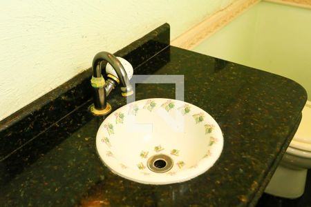 lavabo 1 de casa para alugar com 3 quartos, 450m² em Jardim Colombo, São Paulo