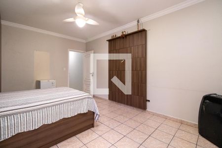 Quarto 2 de casa para alugar com 3 quartos, 245m² em Jardim Santa Teresinha, São Paulo