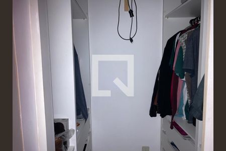 Casa à venda com 4 quartos, 369m² em Matapaca, Niterói