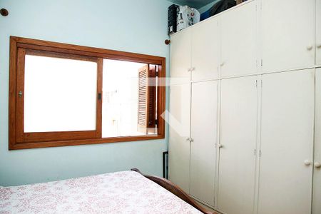 Quarto 1 de casa à venda com 2 quartos, 175m² em Santana, Porto Alegre