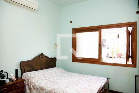 Quarto 1 de casa à venda com 2 quartos, 175m² em Santana, Porto Alegre