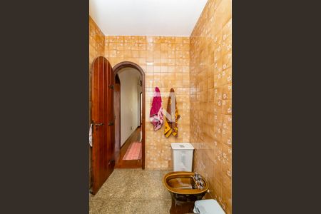 Banheiro Social de casa para alugar com 6 quartos, 480m² em Alto Caiçaras, Belo Horizonte