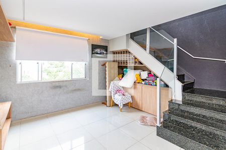 Sala 1 de apartamento para alugar com 3 quartos, 180m² em Buritis, Belo Horizonte