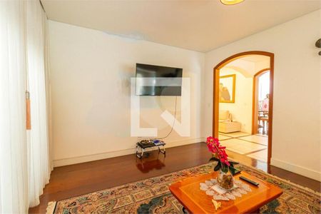 Casa à venda com 5 quartos, 356m² em Jardim Cordeiro, São Paulo
