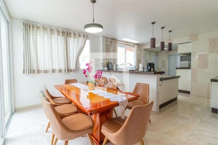 Casa à venda com 5 quartos, 356m² em Jardim Cordeiro, São Paulo