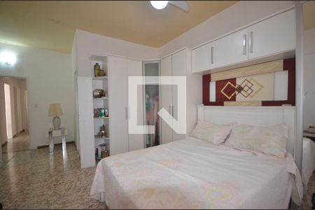 Quarto 1 Suite de casa para alugar com 3 quartos, 140m² em Vila Valqueire, Rio de Janeiro