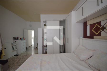 Quarto 1 Suite de casa para alugar com 3 quartos, 140m² em Vila Valqueire, Rio de Janeiro