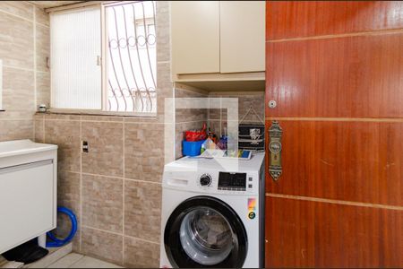 Área de serviço de apartamento à venda com 3 quartos, 80m² em João Pinheiro, Belo Horizonte