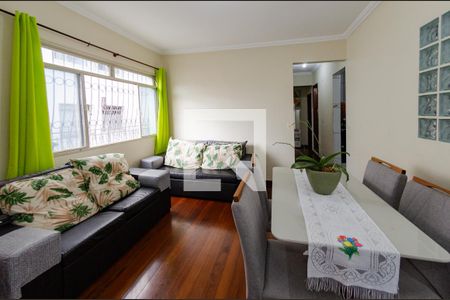 Sala de apartamento à venda com 3 quartos, 80m² em João Pinheiro, Belo Horizonte