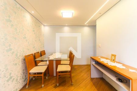 Sala de apartamento para alugar com 2 quartos, 62m² em Vila Carmosina, São Paulo