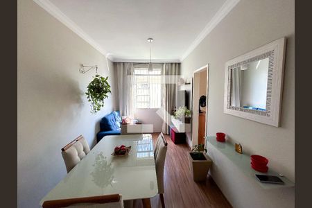 Apartamento à venda com 3 quartos, 75m² em Santa Amelia, Belo Horizonte