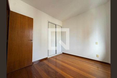 Apartamento para alugar com 4 quartos, 260m² em União, Belo Horizonte