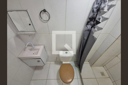 Banheiro  de apartamento para alugar com 1 quarto, 38m² em Vargem Grande, Rio de Janeiro