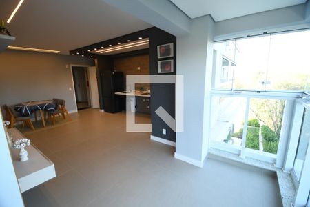 Sala de apartamento à venda com 2 quartos, 67m² em Taquaral, Campinas