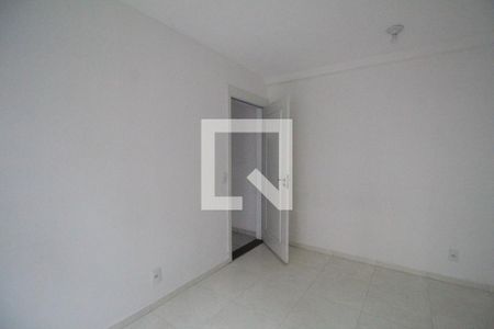 Sala de apartamento para alugar com 2 quartos, 50m² em Taquara, Rio de Janeiro