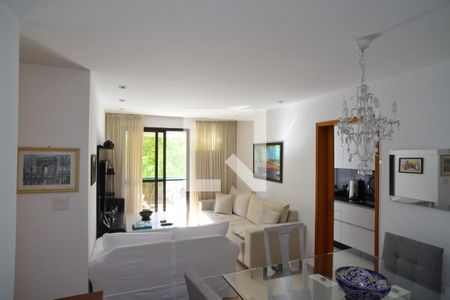 Sala de apartamento à venda com 2 quartos, 68m² em Barra da Tijuca, Rio de Janeiro