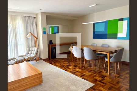 Apartamento para alugar com 3 quartos, 180m² em Paraíso, São Paulo