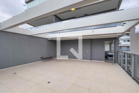 Quintal de kitnet/studio à venda com 1 quarto, 68m² em Paraíso, São Paulo