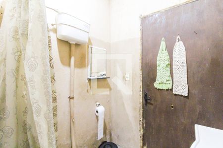 Banheiro de casa à venda com 1 quarto, 81m² em Guajuviras, Canoas