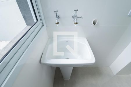 Sala/Cozinha/Área de Serviço de apartamento para alugar com 2 quartos, 35m² em Santana, São Paulo