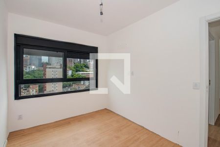 Suíte de apartamento para alugar com 2 quartos, 47m² em Rio Branco, Porto Alegre