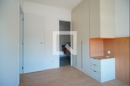 Suíte de apartamento à venda com 2 quartos, 47m² em Rio Branco, Porto Alegre