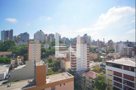Sala - Vista de apartamento à venda com 2 quartos, 47m² em Rio Branco, Porto Alegre